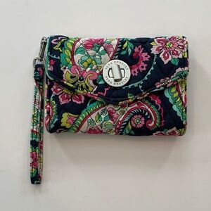Vera Bradley Your Turn Smartphone Wristlet Wallet Navy Blue Pink Paisley Petal